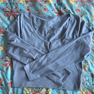 Lululemon grey long sleeve cropped shirt